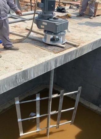 Vertical Shaft Frame Mixer for Industrial Fluid Treatment 5